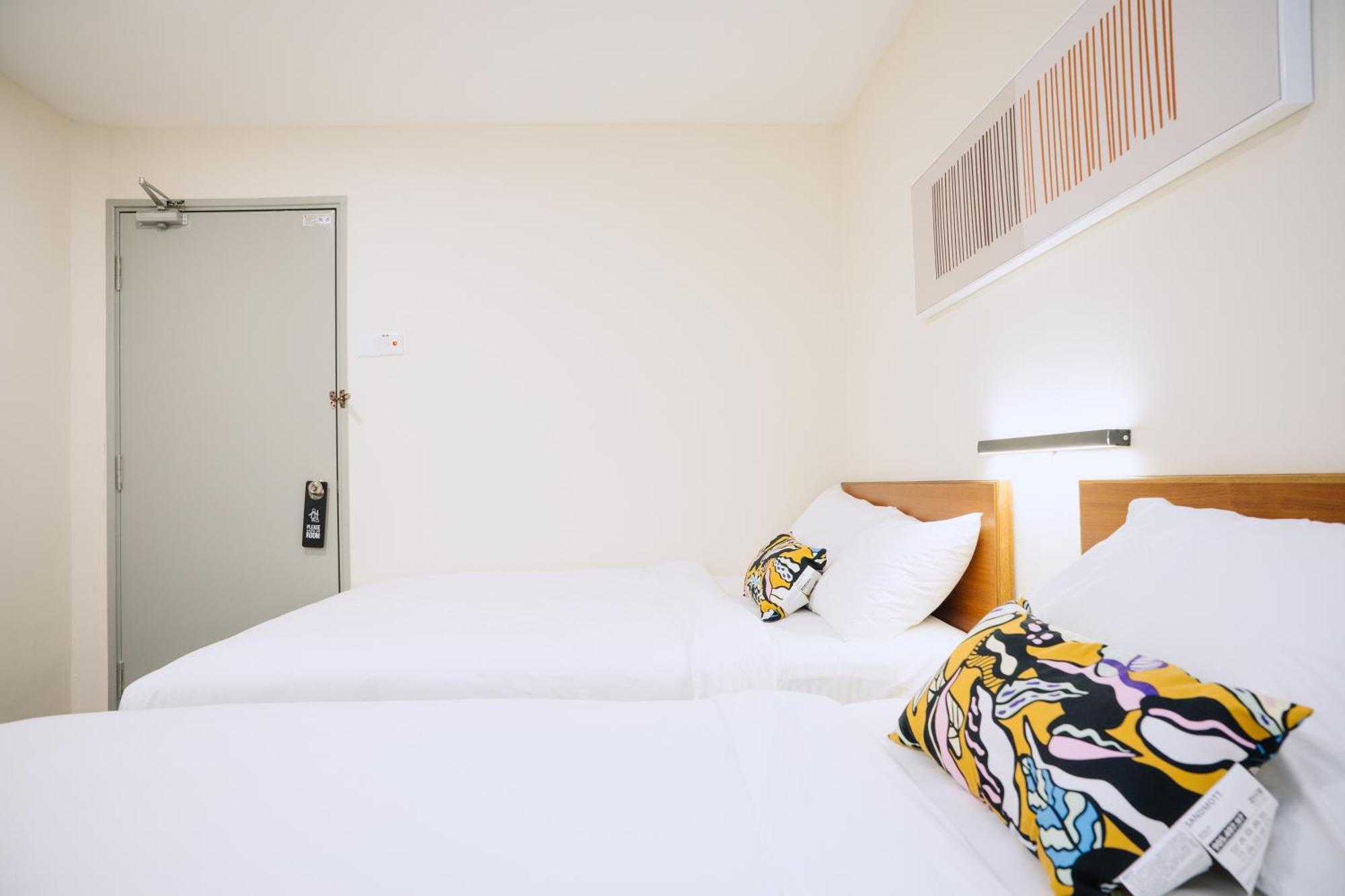 The Concept Hotel Kl- Tbs Куала-Лумпур Экстерьер фото