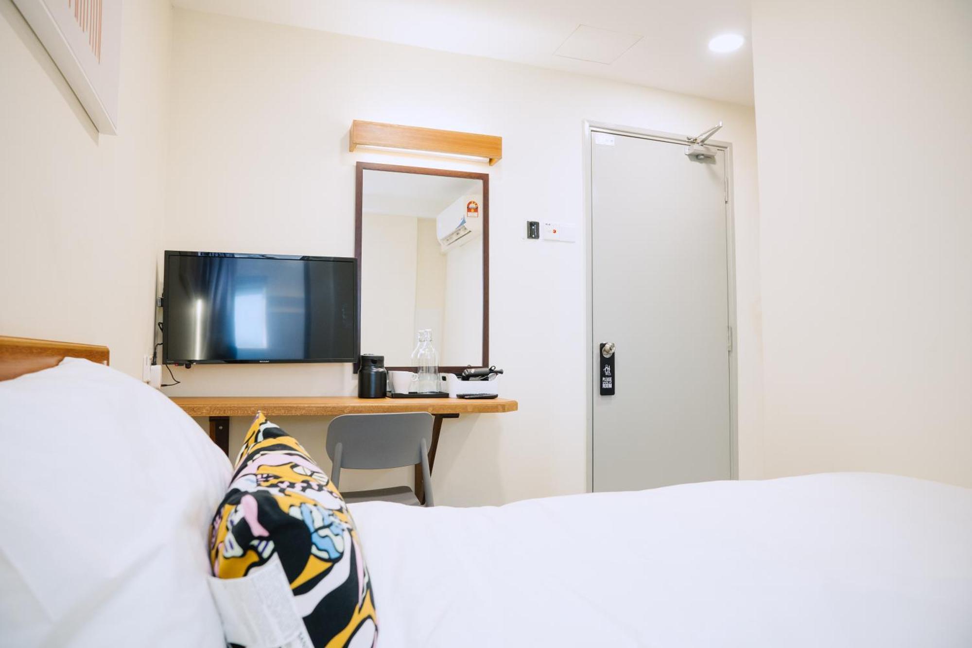 The Concept Hotel Kl- Tbs Куала-Лумпур Экстерьер фото